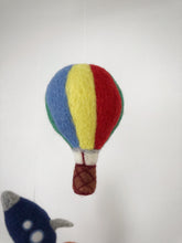 Load image into Gallery viewer, Wool Mobile - Flights Of Fancy
